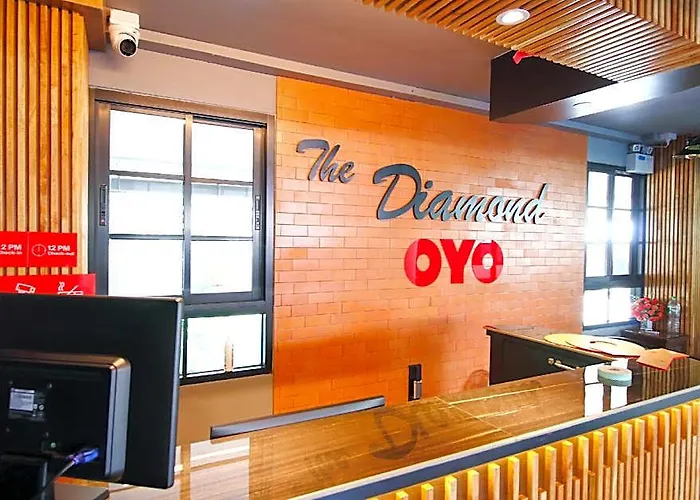 Oyo 478 The Diamond 24 Minburi 2*